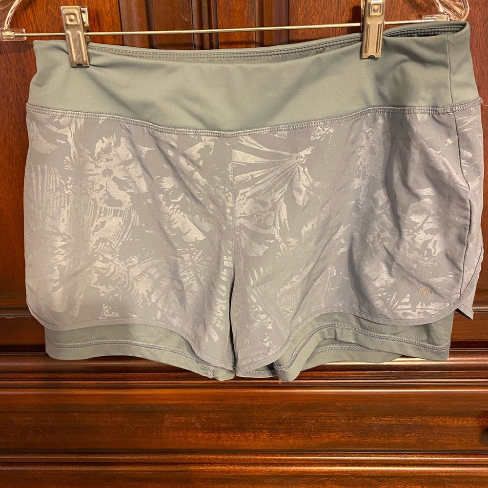 Athletic shorts